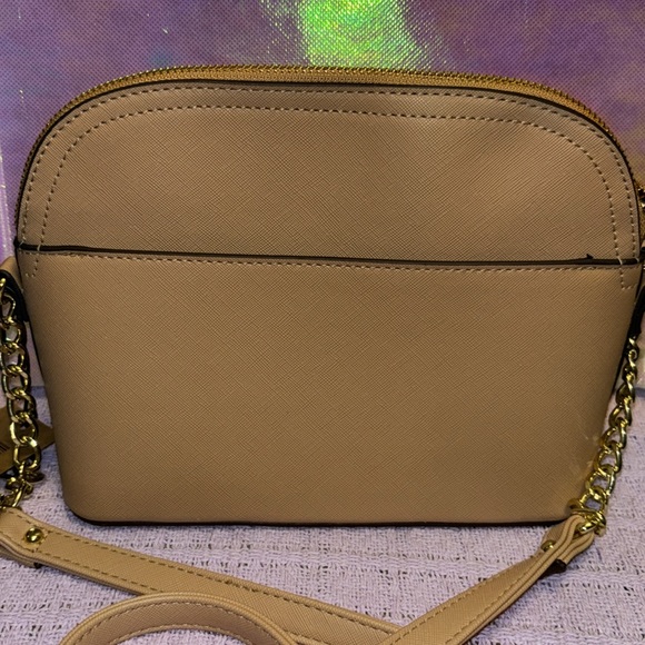 Steve Madden B Maggie Dome Crossbody Bag in Camel, New With Tags - Picture 7 of 11